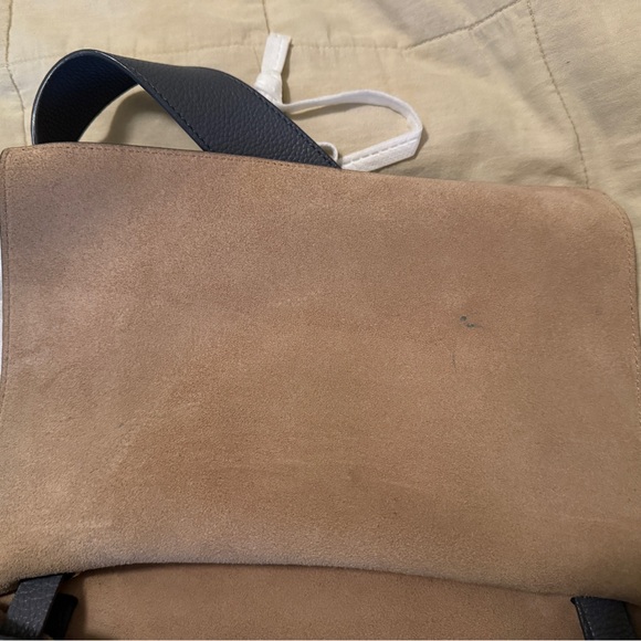 The Row Sidekick Two Bag - Picture 4 of 9